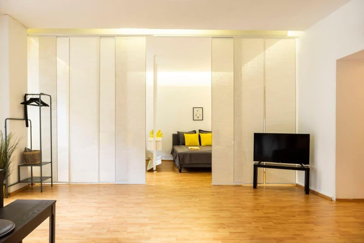 One Bedroom Apartment Berlin Neukoelln エクステリア 写真